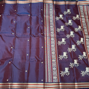 Dual tone brownish Purple Buttas with Pichwai Pallu Handwoven Pure Zariless Kanchipuram Silk Saree Beauty- unique color