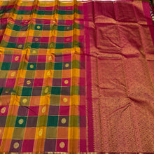 Saranga- Gorgeous Palum Pazhamum Checks with Buttas and Neli Veldhari checks woven beautiful body with small rudrakshas woven borders with rich pallu and contrast woven arakku blouse