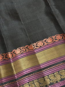 Black with Pink 1000 Buttas Checked Handwoven Pure Zariless Soft Kanjivaram Silk Saree Beauty