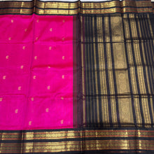 Rani Pink with Black Buttas Korvai Handwoven Pure Kanjivaram Silkcotton Saree Beauty