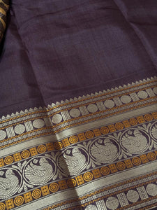 Light Brown with Dark Brown Checks with Sorgavasal Pallu Varisai Borders Handwoven Pure Zariless Kanchipuram Silk Saree Beauty