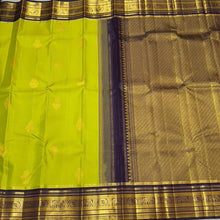 Dual tone Green with Dark Jamoon Purple Korvai with Buttas Handwoven Pure Jari Kanjivaram Silk Saree Beauty intricate weave