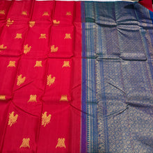 Strikingly beautiful Red with Peacock Blue Handwoven Pure Jari Borderless Muthukattam with Buttas Kanjivaram Silk Saree with double parrot motifs woven body rich pallu and contrast buttis woven blouse