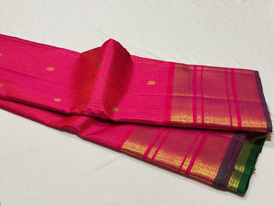 Dual tone Rose Pink with Vairaoosi Jari Checks with Green Blouse with Mayil Chakram Buttas Handwoven Pure Kanchipuram Silk Saree Beauty