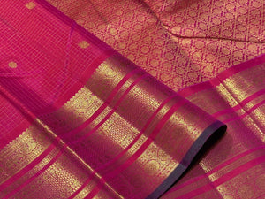 Dual tone Rose Pink with Vairaoosi Jari Checks with Green Blouse with Mayil Chakram Buttas Handwoven Pure Kanchipuram Silk Saree Beauty