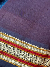 Dual tone brownish Purple Buttas with Pichwai Pallu Handwoven Pure Zariless Kanchipuram Silk Saree Beauty- unique color