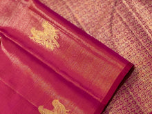Dual tone Burnt Orange Pink with Gold Vairaoosi Borderless with Double Parrot Buttas rich Pallu Handwoven Pure Jari Kanjivaram Silk Saree Beauty