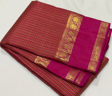 Sahana- Vintage Style Handwoven Pure 2g Jari Kanjivaram Silk in a beautiful Kasakasa Podikattam with Kottadi Jari Lines in beautiful mustard green pink shades with rich rettapet borders gorgeous pallu and contrast woven blouse