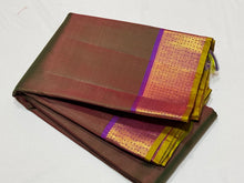 Double Tone Manthulir Green with Purple with Rudrakshapet Borders Handwoven Pure Jari Kanjivaram Silk Saree with rich borders pallu beauty