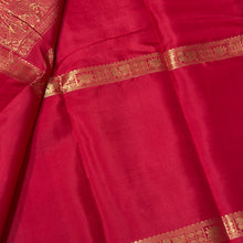 Sahana- Gorgeous Red with Gold Handwoven Pure Jari Kanjivaram Silk with beautiful paisleys woven body in silk thread with long mallimoggu buttas woven borders with rich sorgavasal pallu and contrast red blouse