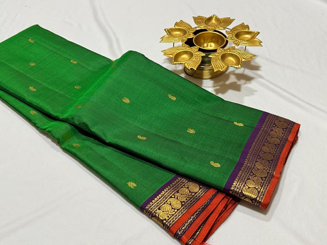 Emerald Green with Purple with Buttas Handwoven Pure Kanjivaram Silk Saree Beauty