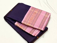 Vaibhogam-Stunning Dual tone Deep Beetlenut Brownish Purple with Pastel Pink Handwoven Pure Jari Korvai with buttas Kanjivaram Silk with beautiful varisaipet borders rich pallu and contrast woven blouse