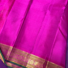 Stunning Deep Purple with Pink Buttas Handwoven Pure Jari Kanjivaram Silk Saree with rich borders pallu and contrast woven blouse