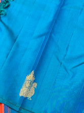 Bright Peach with Peacock Blue Green Muthukattam with Peacock Chariot Motifs Borderless Handwoven Pure Jari Kanjivaram Silk Saree Beauty