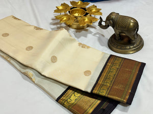 Offwhite with Black Handwoven Pure Jari Korvai with Buttas Kanjivaram Silk Saree Beauty