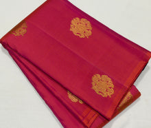 Saranga- Beautiful Dual tone Orange Pink with Deep Beetlenut Purple Handwoven Pure Borderless Pure 2g Jari Kanjivaram Silk with Muthukattam with Elephant buttas woven body with rich pallu and contrast woven blouse