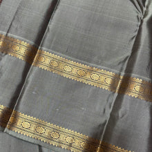 Brown with Grey Jari Kattam With Doublepet Borders Handwoven Pure Kanjivaram Silk Saree Beauty