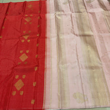 Saranga- Classic Orangish Red with Baby Pink Borderless Handwoven Pure 2g Jari Kanjivaram Silk with beautiful checks and buttas woven beautiful body with rich pallu in baby pink color with contrast baby pink blouse