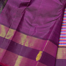 Vaibhogam- Gorgeous Kottadi Jari Checks in Pink and Deep Wine Combination with beautiful jari checks body with rich borders stunning pallu and contrast deep wine blouse beauty