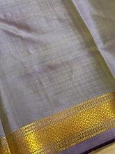 Parrot Green with Lavendar Handwoven Pure Light Weight Kanjivaram Silk Saree Beauty