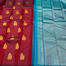 Rare Combination- Dark Maroon with Peacock Blue Green Borderless Muthukattam with Peacock Chariot Buttas Handwoven Pure Jari Kanjivaram Silk Saree Beauty