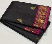 Sahana- Stunning Dark Kanchana Black with Deep Magenta Rettai Kili Buttas Handwoven Pure Jari Kanjivaram Silk with beautiful borders rich pallu and contrast woven blouse