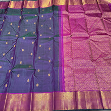 Dual tone Manthulir Green short with Purple Body with Dark Magenta Borders Pallu and Blouse Handwoven Pure Kanjivaram Silk Saree with Buttas and Mayilkan Borders Beauty