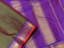 Manthulir Dual tone Green with Purple Small Borders Handwoven Pure Jari Kanjivaram Silk Saree Beauty