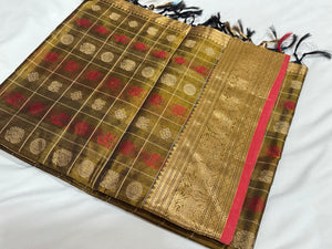 Vintage Style woven Bronze Gold 1000 buttas Handwoven Premium Kanjivaram Silkcotton Saree Beauty
