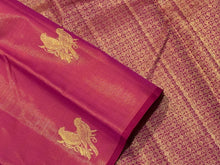 Saranga-Gorgeous Dual tone Orange with Deep Reddish Pink Borderless Vairaoosi with Rettaikili buttas Handwoven Pure Jari Kanjivaram Silk with rich pallu and contrast woven blouse