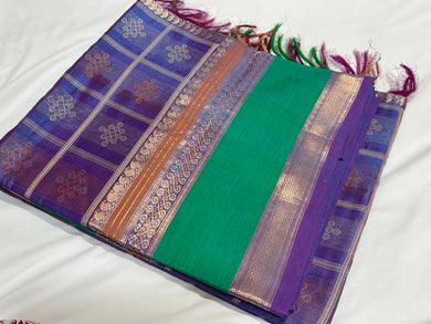 Lavendar with Green Premium Handwoven Pure Kanjivaram Silkcotton Saree Kolam weaves