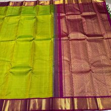 Beautiful Green Sampanga with Deep Maroonish Magenta Handwoven Pure Jari Korvai Kanjivaram Silk Saree with rich borders pallu and contrast woven blouse