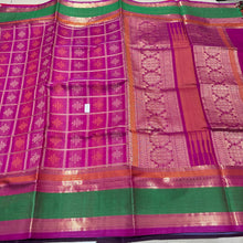 Rani Pink with Green Kolam Motifs Handwoven Premium Kanchipuram Silkcottons Saree Beauty