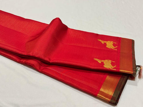 Red with Gold Vairaoosi With Deer Buttas woven Border Handwoven Pure Kanchipuram Silk Saree Beauty