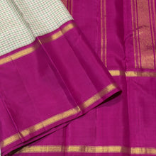 Sarasangi-Gorgeous Offwhite with Ganga Jamuna Korvai Bordered Handwoven Pure Jari Kanjivaram Silk with podikattam woven body with beautiful bodi rettapet borders rich seer pallu and contrast woven blouse