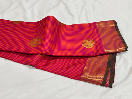 Orange with Rani Pink kasakasa Muthukattam with elephant motifs woven body with rich borders Pallu Handwoven Pure Jari Kanjivaram Silk Saree Beauty