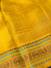 Premium Collections - Deep Reddish Magenta with Mustard Buttas with Temples Handwoven Pure Zariless Korvai Kanjivaram Silk Saree Beauty
