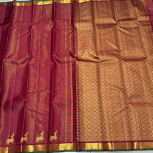 Arakku Red with Gold Vairaoosi with Border Deer Buttas Handwoven Pure Jari Kanjivaram Silk Saree Beauty