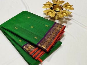 Emerald Green with Purple with Buttas Handwoven Pure Kanjivaram Silk Saree Beauty