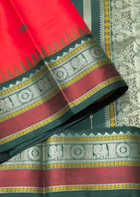Saraswati- Gorgeous Red with Bottle Green Premium Zariless Korvai Pure Kanjivaram Silk with Buttas woven body rich borders beautiful gandaberundas woven pallu and contrast woven blouse!