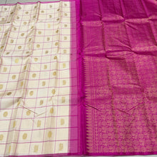 Saranga-Gorgeous Offwhite with Pink Handwoven Pure Borderless Kanjivaram Silk Saree with beautiful checked body with mayil chakram motifs woven body rich pink pallu and contrast blouse
