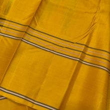 Saraswati- Gorgeous Bottle Green with Ganga Jamuna Temple Borders with Checked body Handwoven Pure Premium Zariless Korvai Kanjivaram Silk with beautiful body rich seer pallu and contrast woven blouse