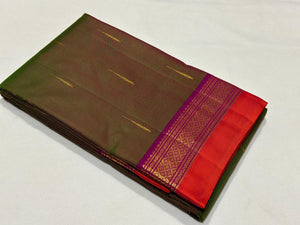 Manthulir Green with Vadamalli Purple with  Mallimoggu buttas Handwoven Pure Kanjivaram Silk Saree Beauty