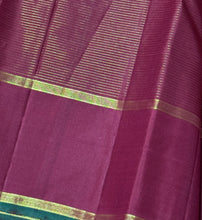 Deep Arakku Red Podi Jari Kattam with Border Buttas Handwoven Pure Jari Kanjivaram Silk Saree Beauty