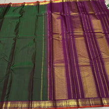 Nayaki- Deep Forest Green with Dark magenta Small borders Handwoven Pure Jari Kanjivaram Silk with small borders rich pallu and contrast woven blouse