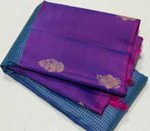 Sahana- Gorgeous Peacock Blue with Purple Kottadi Jari Checked body with beautiful buttas woven borders on either sides with rich pallu and contrast woven blouse