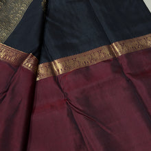 Sahana- Stunning Black with Deep Maroonish Brown Handwoven Pure Jari Kanjivaram Silk with Lakshadeepam Mubbagam Style woven beautiful body with long borders rich pallu and black color blouse with maroonish brown borders