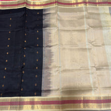 Stunning Black and Offwhite Handwoven Buttas Korvai Pure Kanjivaram Silkcotton Saree