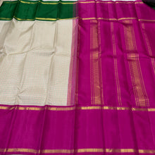 Sarasangi-Gorgeous Offwhite with Ganga Jamuna Korvai Bordered Handwoven Pure Jari Kanjivaram Silk with podikattam woven body with beautiful bodi rettapet borders rich seer pallu and contrast woven blouse