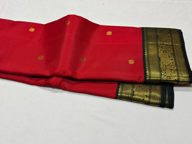 Red with Bottle Green Buttas Korvai Handwoven Pure Jari Kanjivaram Silk Saree Beauty